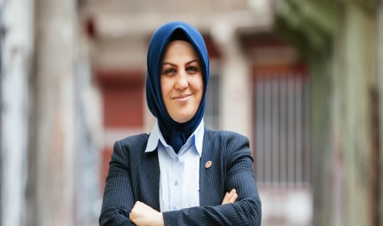 Diyarbakır Merkezin Tek Kadın Muhtarı Dilek Demir, 40 Kız Çocuğunu Kurtardı